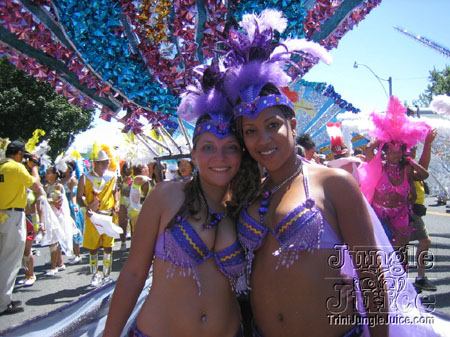 caribana_parade_pt1-075