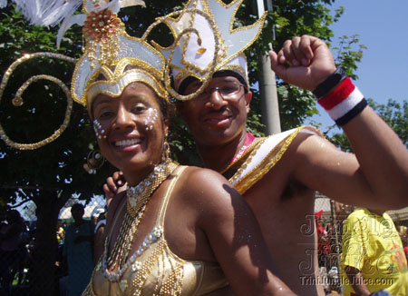 caribana_parade_pt2-200