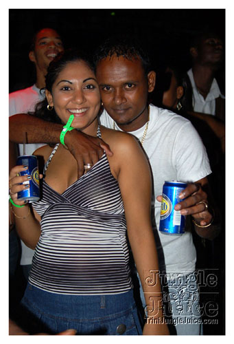 club_string_shal_bday07-046