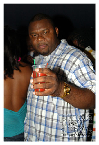 club_string_shal_bday07-067