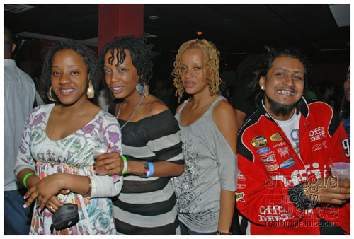 machel_bday_bash_mia_2007-037