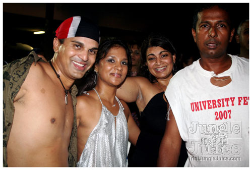 university_fete_2007_pt2-053