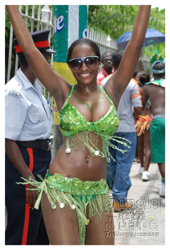 kadooment_day_2008_pt1-214