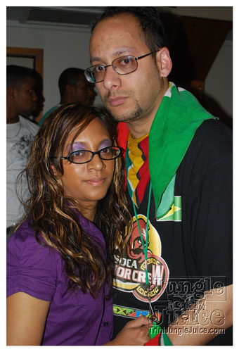 soca_under_de_mistletoe_dec6-046