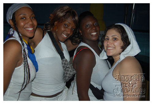 whiteout_fete_08-065