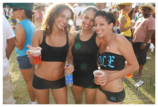 beach_jouvert_apr11-107