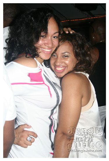 black_and_white_boatride_may23-010