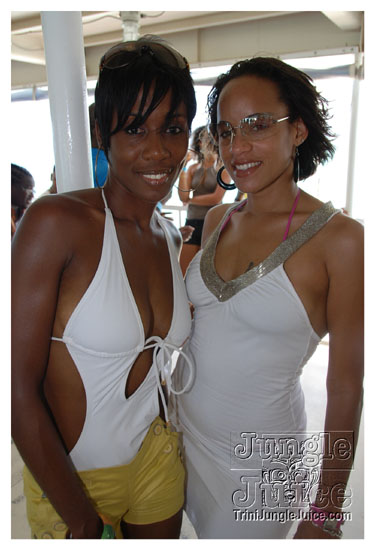 booze_cruise_2009_pt1-066