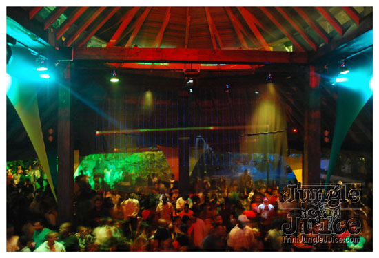 03_seductive_saturdays_apr11-049