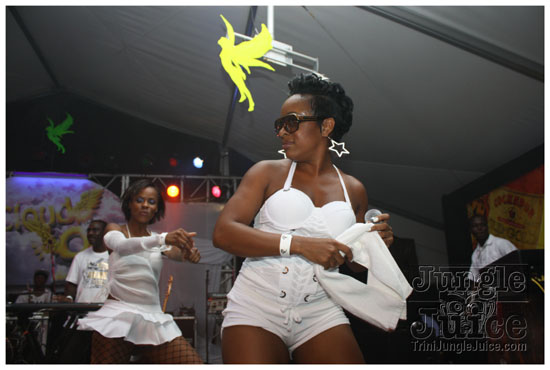 glow_barbados_july30-062