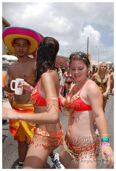 kadooment_day_2009_pt2-131