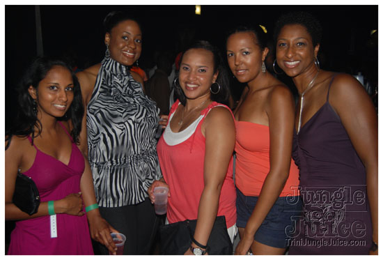 soca_in_motion_jun27-041