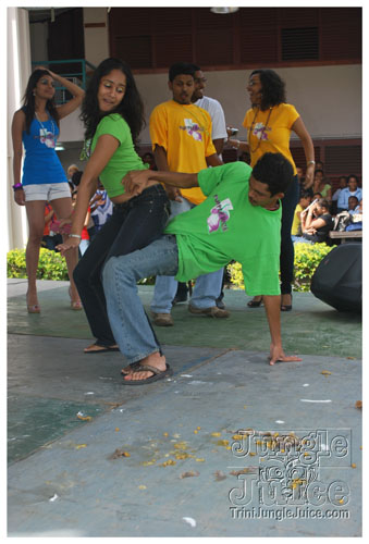 uwi_campus_launch_carnival_2k9-059