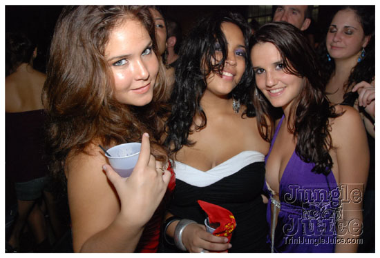 bacchanal_wednesday_2010-084