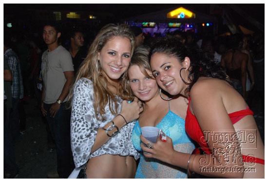 bacchanal_wednesday_2010-122