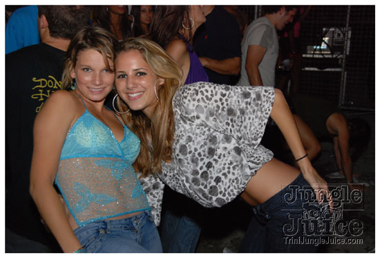 bacchanal_wednesday_2010-131