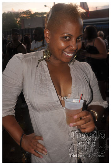 gyal_farm_2010_jul4-084