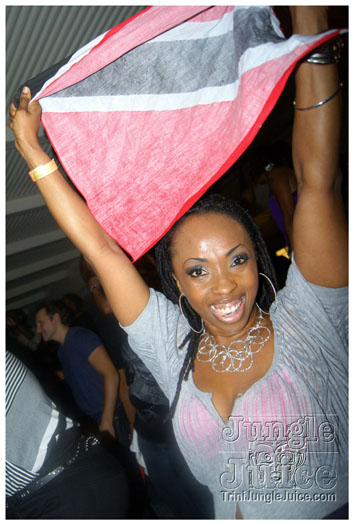 rave_miami_2010_oct9-091