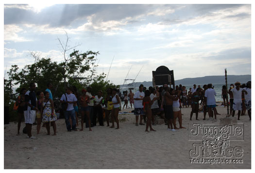 soca_at_de_sandbar_apr7-186