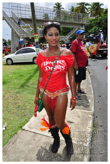 st_lucia_carnival_tuesday_2010_pt1-026