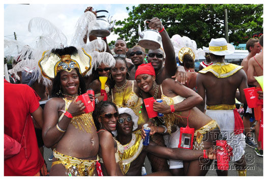 st_lucia_carnival_tuesday_2010_pt2-053