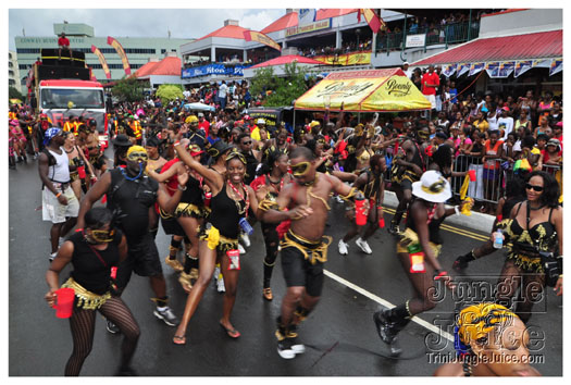 st_lucia_carnival_tuesday_2010_pt2-102