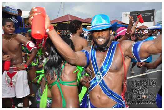 st_lucia_carnival_tuesday_2010_pt2-117