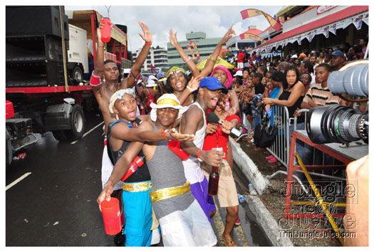 st_lucia_carnival_tuesday_2010_pt2-118