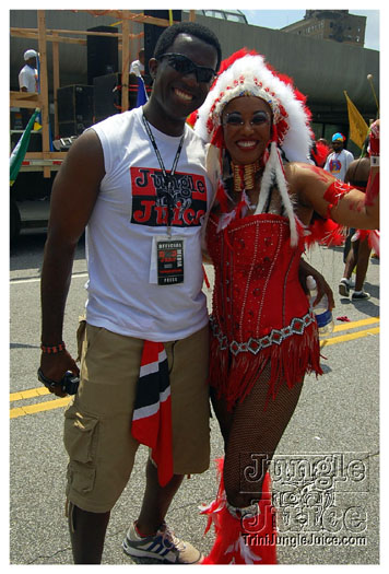 atl_carnival_parade_2011_part2-058
