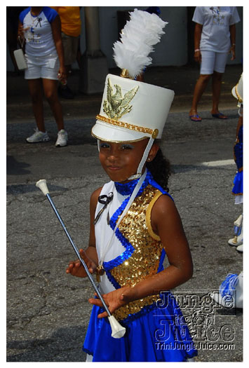 atl_carnival_parade_2011_part2-085