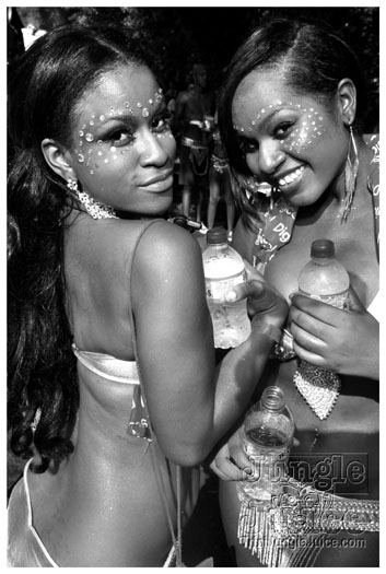 st_lucia_carnival_tuesday_2011_pt2-009