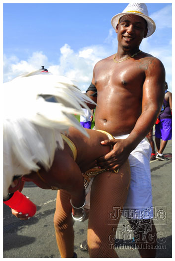 st_lucia_carnival_tuesday_2011_pt2-040