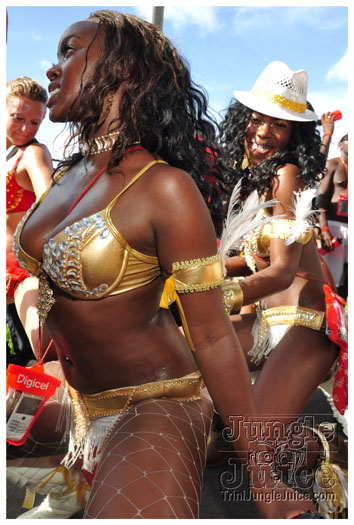 st_lucia_carnival_tuesday_2011_pt2-057