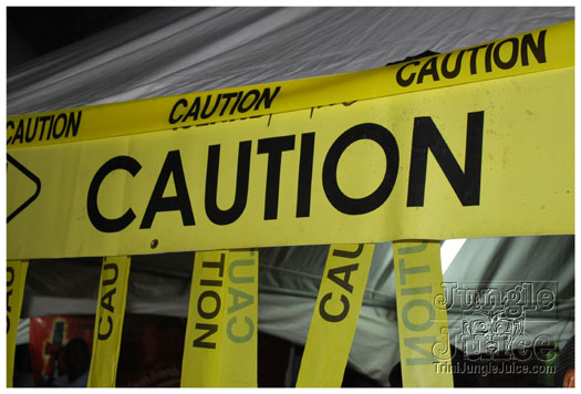 caution_2011-026