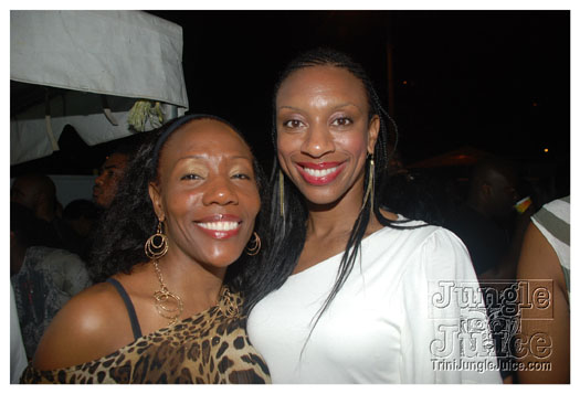house_party_carnival_2011-014