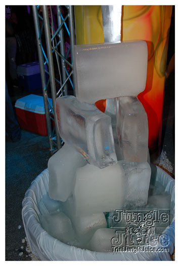 tribe_ice_jan8_2011-031