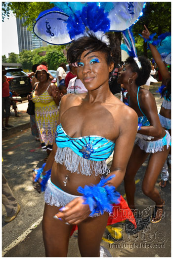 atl_carnival_parade_2012_pt2-038