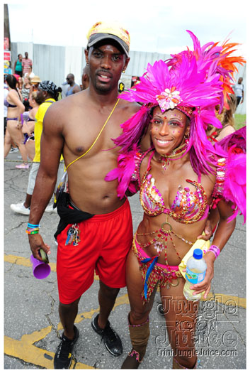 kadooment_day_baje_2012-035