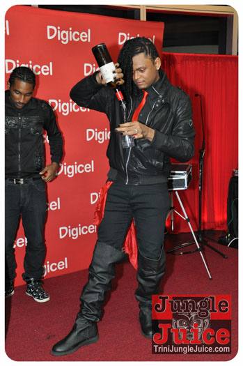 digicel_device_expo_2013-012