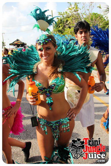 cayman_carnival_2014_part4-030