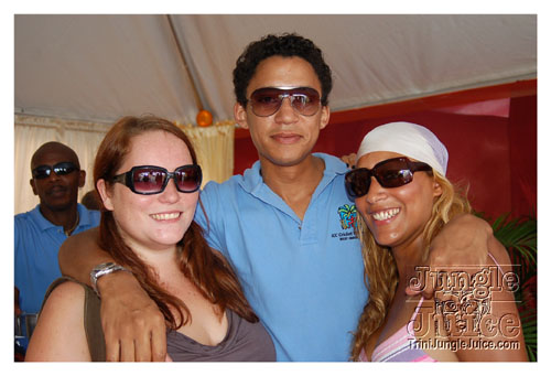 stlucia_food_rum_2007_sun-075