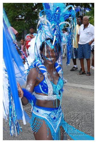 kadooment_day_2008_pt1-102