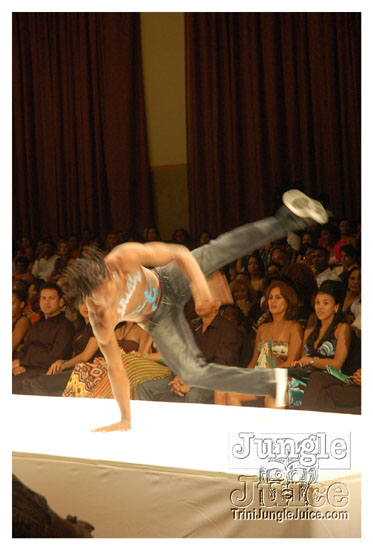 trinidad_fashion_week_mon_jun1-109