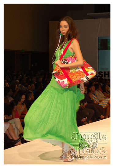 trinidad_fashion_week_mon_jun1-190