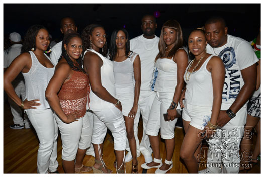 13th_annual_wear_white_may27-058