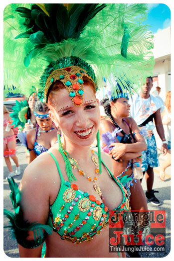 cayman_carnival_2013_part4-017