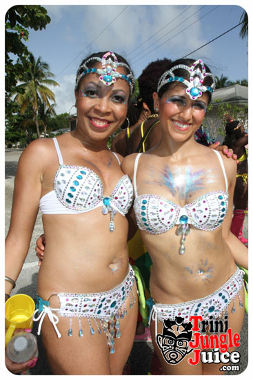 cayman_carnival_2014_part1-036