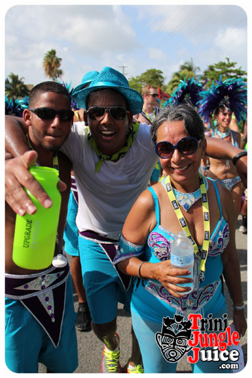 cayman_carnival_2014_part2-014